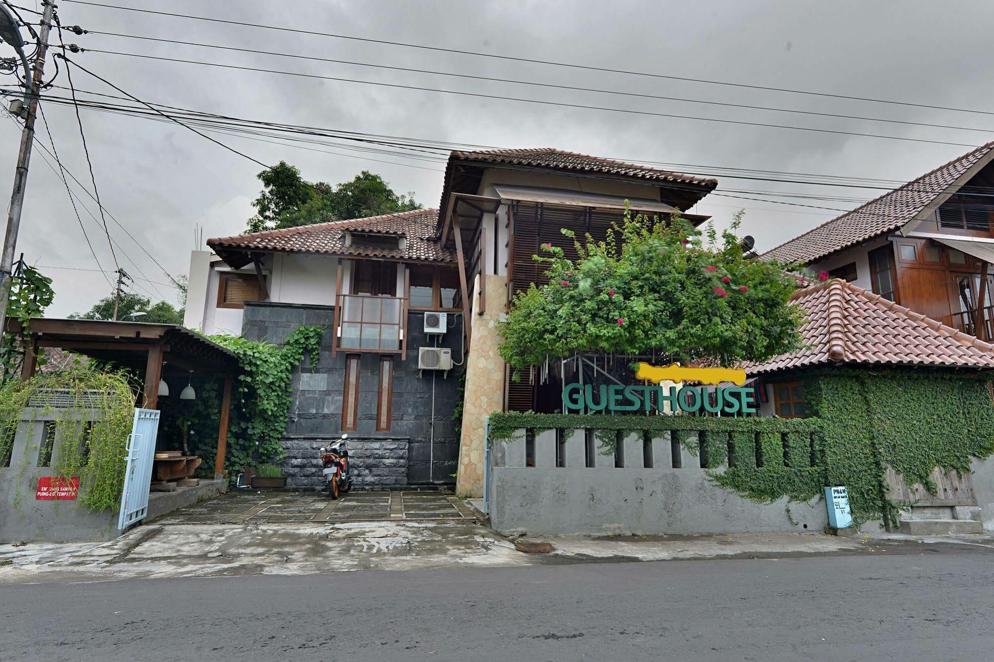 Tegal Panggung Guest House Jogyakarta Zewnętrze zdjęcie